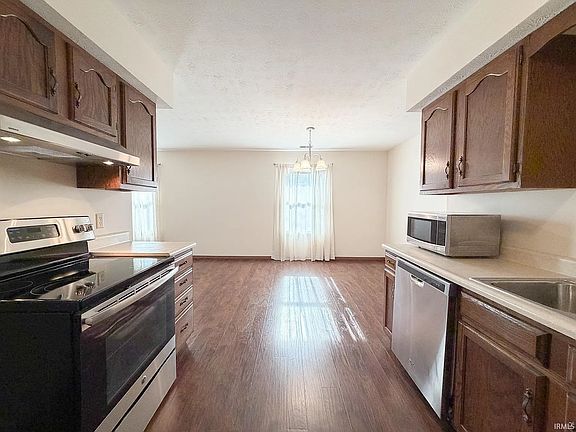 5th image of 207 Lorshelna Dr #B