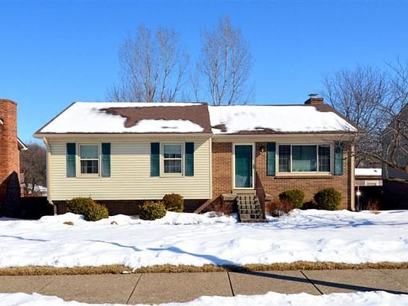 2nd image of 3708 Forest Green Dr