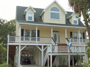 1314 Thistle St, Edisto Island, SC 29438
