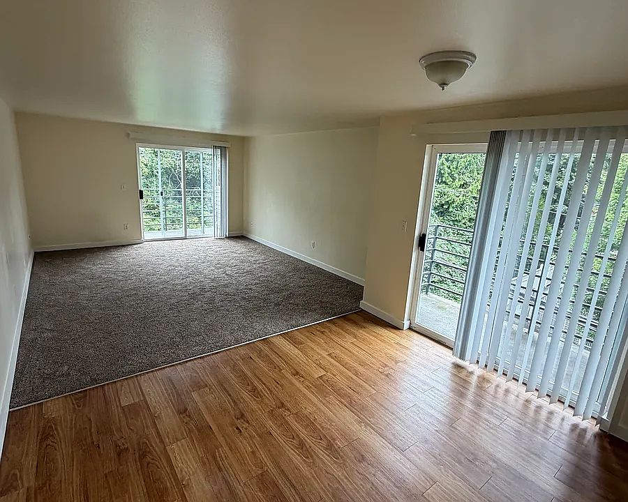 1st image of 2021 NE 90th St APT A303