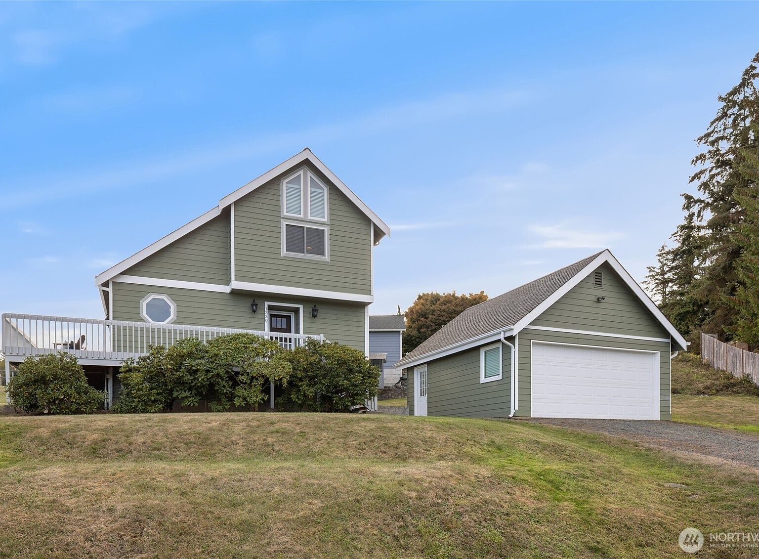 1330 Winston Drive — Holmes Harbor Golf Club