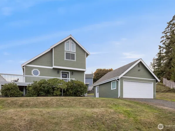 1330 Winston Drive, Freeland, WA 98249