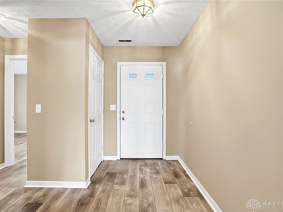 5th image of 2247 Dundee Dr