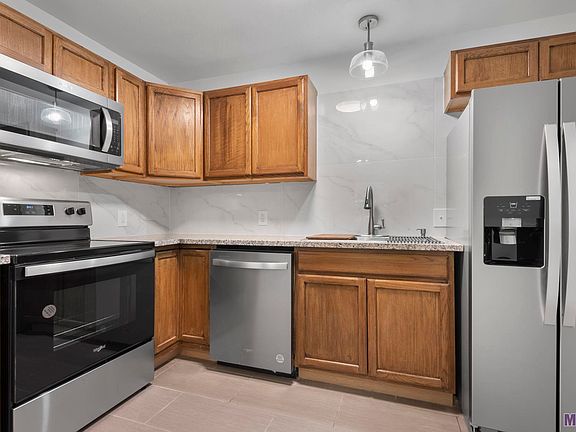 2nd image of 30682 Anderson Dr