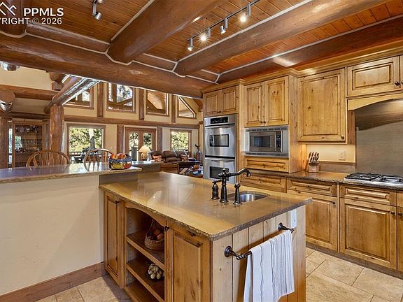 5th image of 6833 Yampa Dr