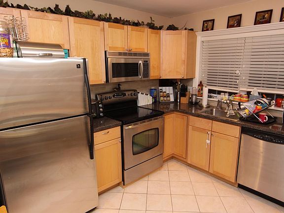 3rd image of 771 S 6th St