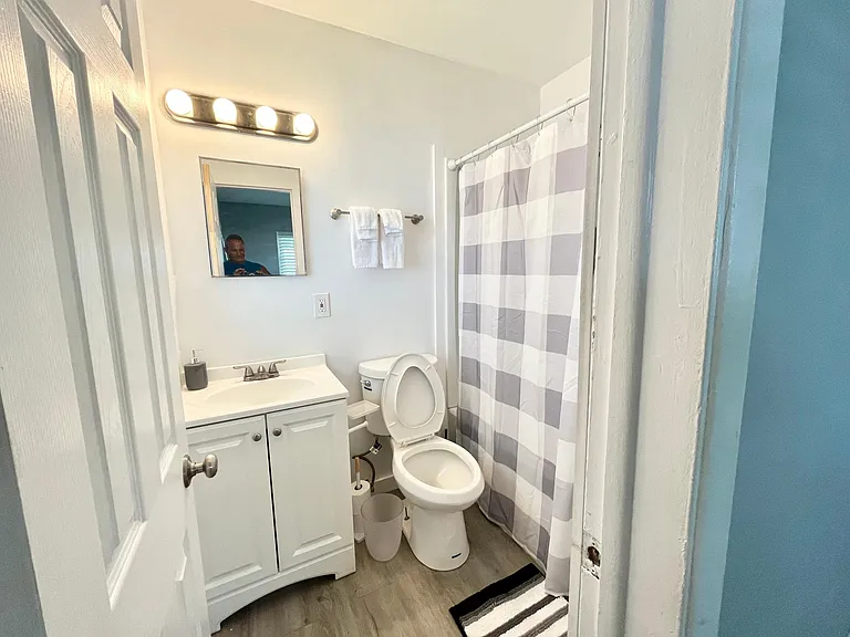 321 SW 14th St #3 — Photo 21