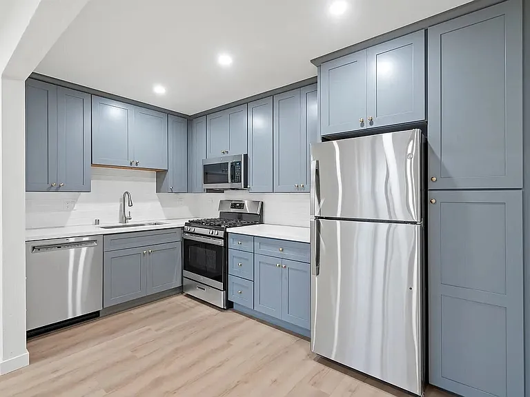 1572 S 13th St — Photo 5
