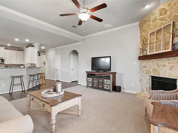 4th image of 2116 Grant Park Way