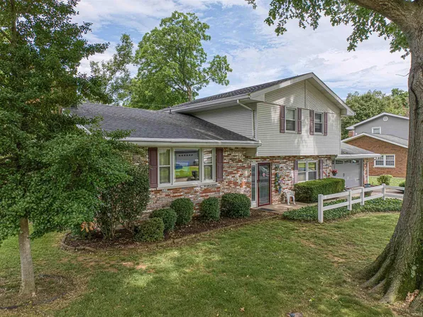1415 Martin Ln, Evansville, IN 47715