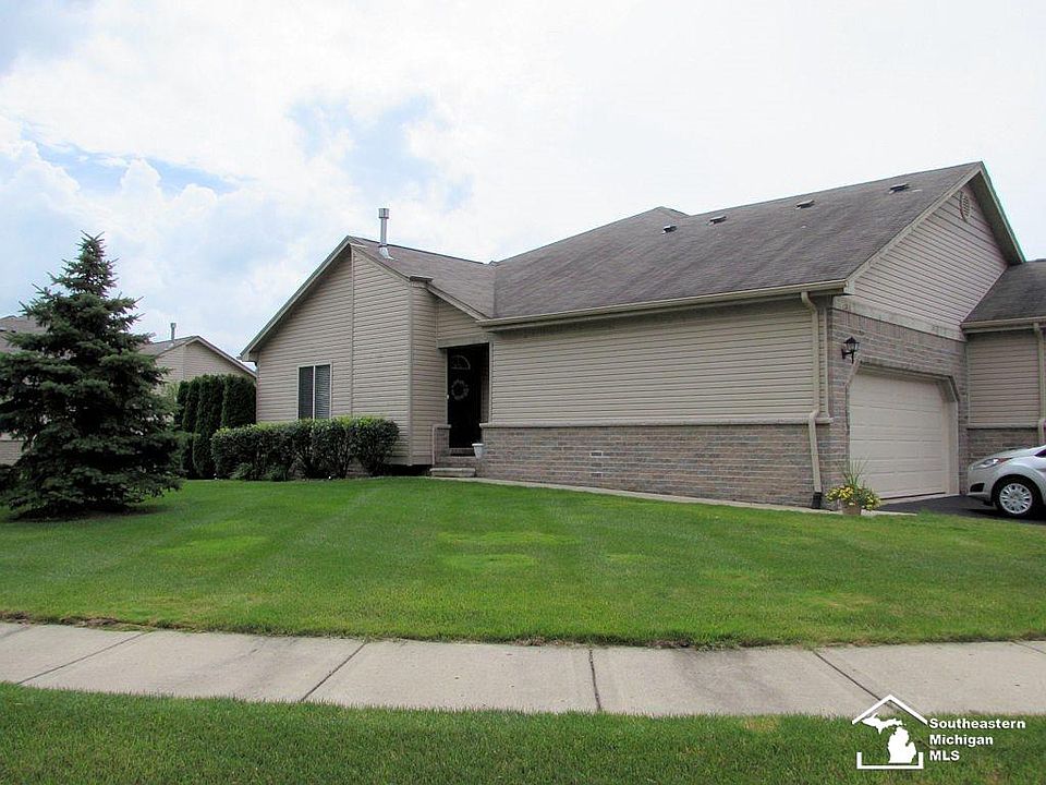 1st image of 17431 N Lucille Cir