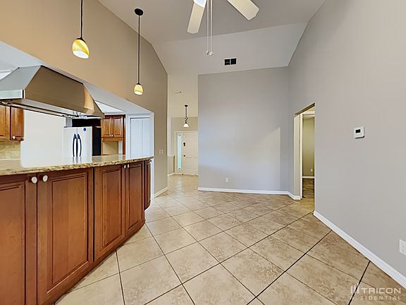 4th image of 4106 Yellowwood Dr