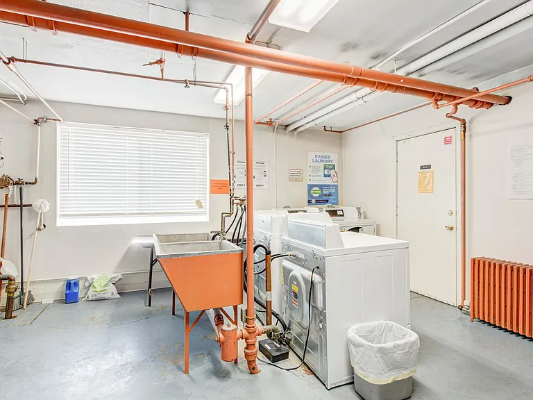 525 N Jackson St #305 — Photo 11