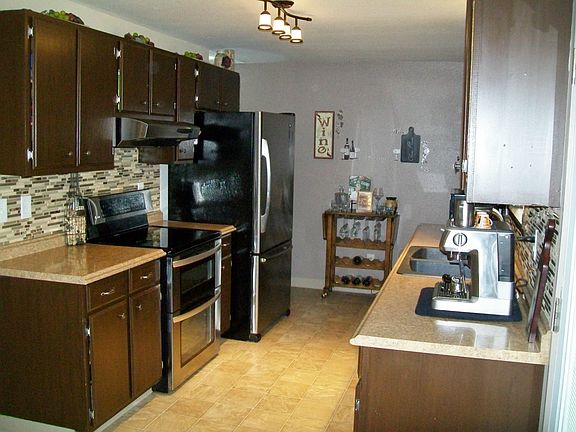 5th image of 8812 220th Street Ct E