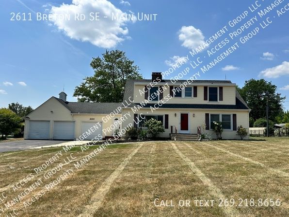 2611 Breton Rd SE