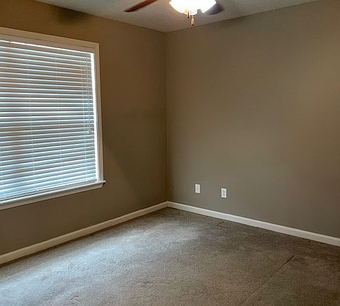 4th image of 1405 S 12th St #1