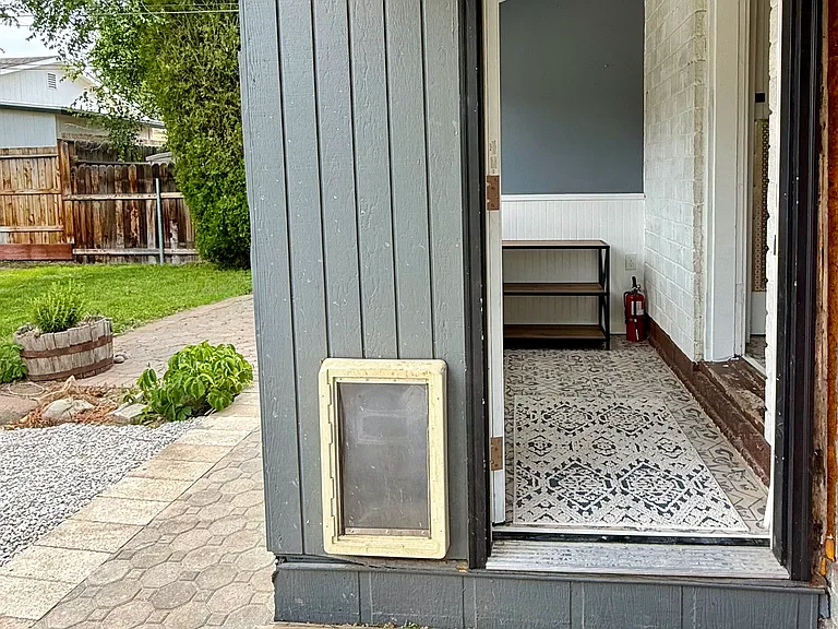 528 Reno Ave — Photo 15