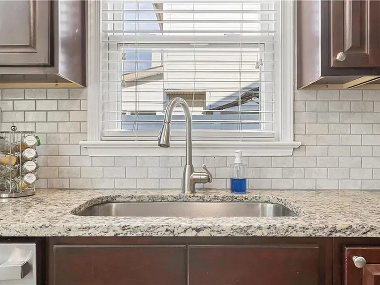 4868 Boxford Rd — Photo 18