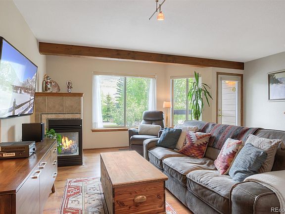 3rd image of 285 Kestrel Lane