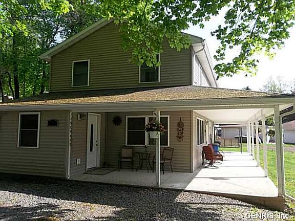 3rd image of 2257 Eastman Ave