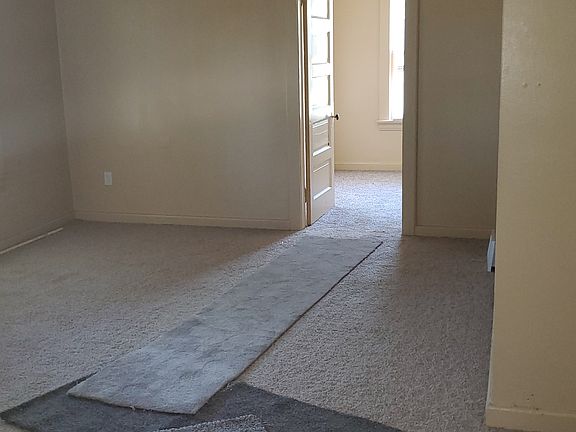 5th image of 3987 E 86th St