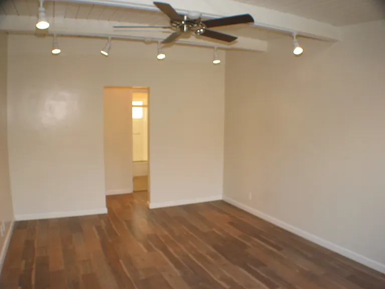 3583 N E St #2 — Photo 3