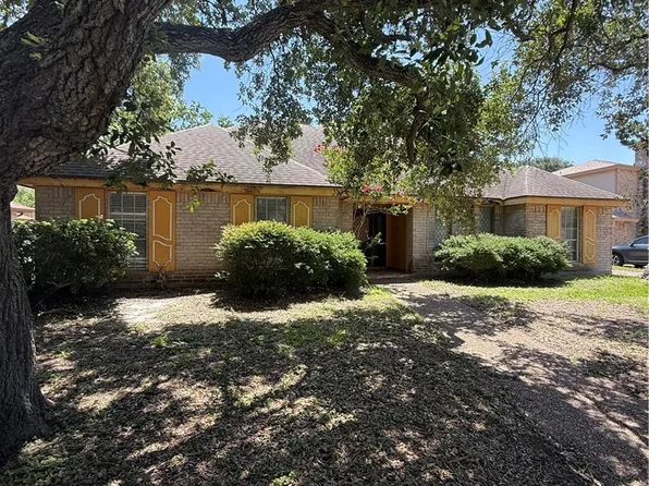 2014 Pecan Dr, Portland, TX 78374