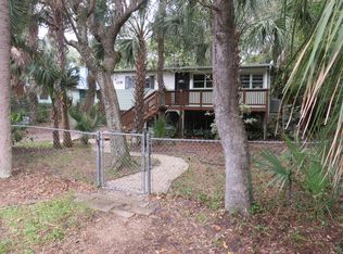 218 Hudson West Ave, Folly Beach, SC 29439
