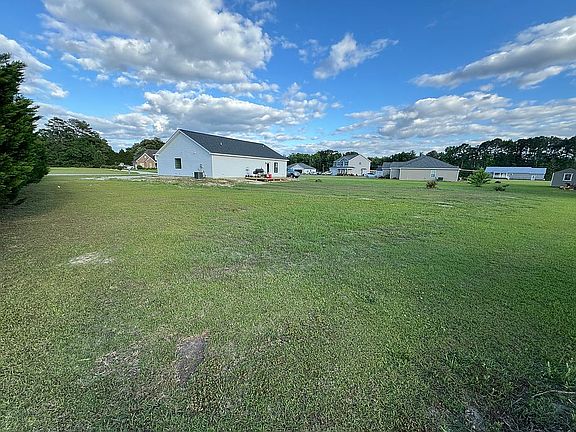 Large backyard space 