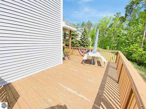 4th image of 4125 Sherwood Forest Dr #67