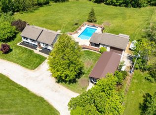 7684 Stout Rd, Circleville, OH 43113