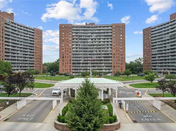 61-45 98th Street image 1 of 12