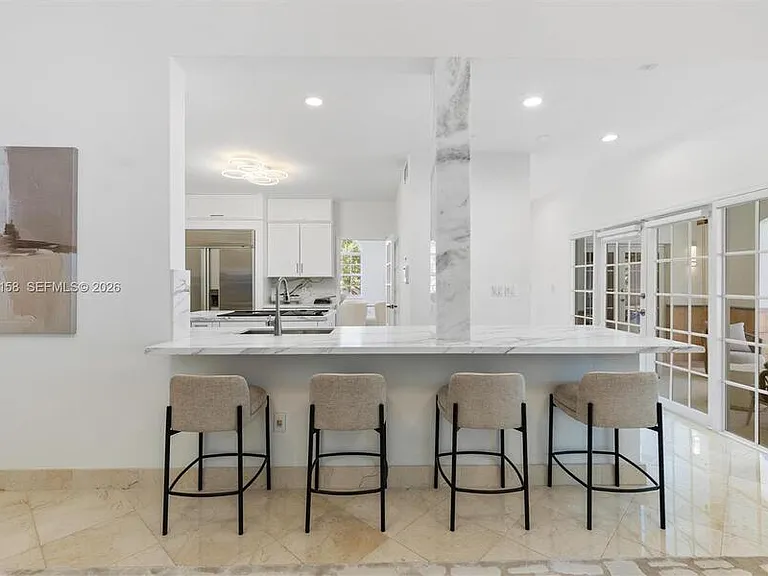 145 W Sunrise Ave — Photo 10