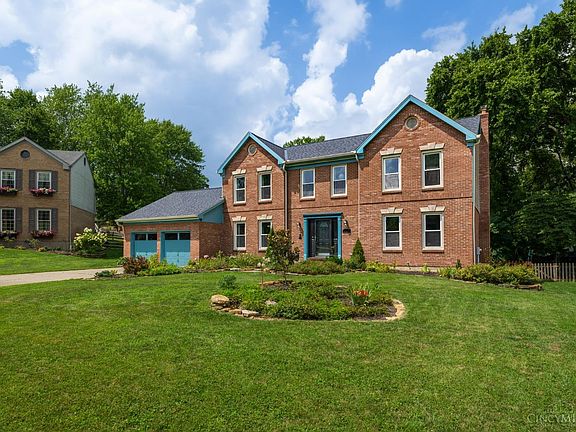 2nd image of 7878 Stoneleigh Ln