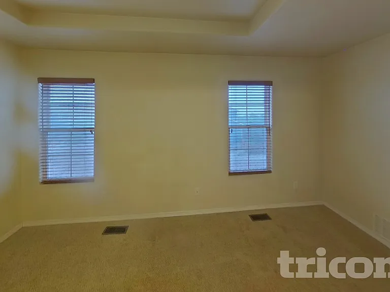 7147 Silverwind Cir — Photo 6