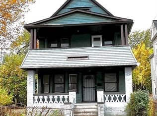 1350 Russell Rd, Cleveland, OH 44103