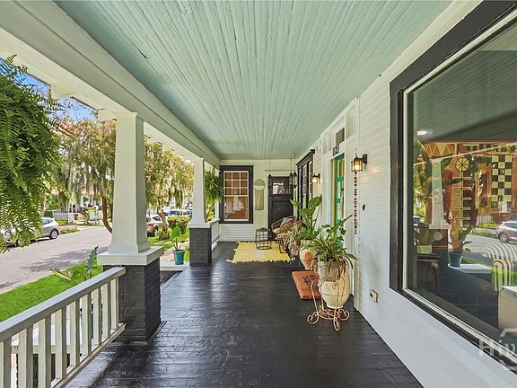4th image of 1121 E 33rd Street