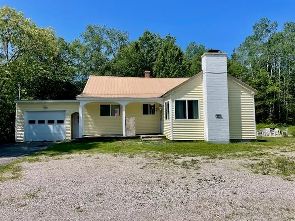 27 W Milan Road, Berlin, NH 03570