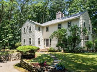 41 Locust Ave, Lexington, MA 02421