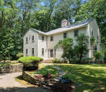 41 Locust Ave, Lexington, MA, 02421