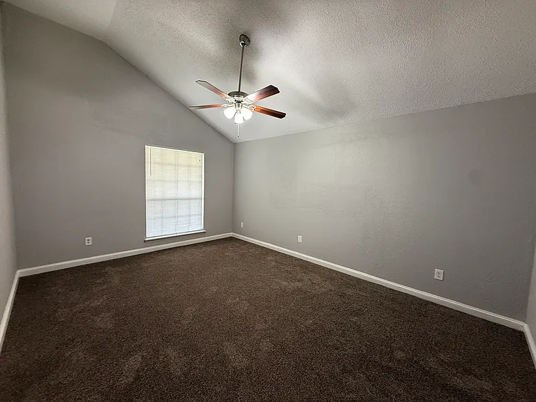 1330 Planters Rd — Photo 16