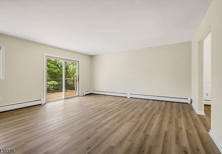 518 Drakestown Rd — Photo 10