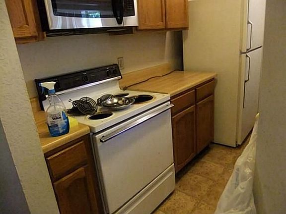 4th image of 5604 Oregon Trl Ct