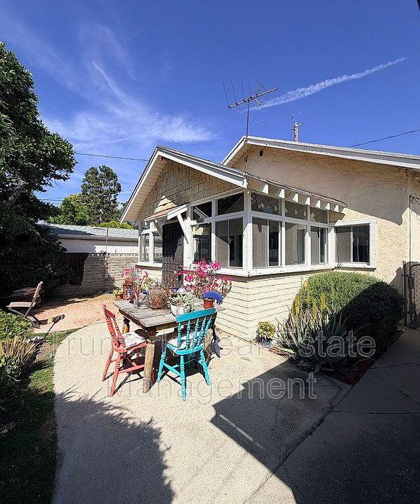 1st image of 1728 N California St