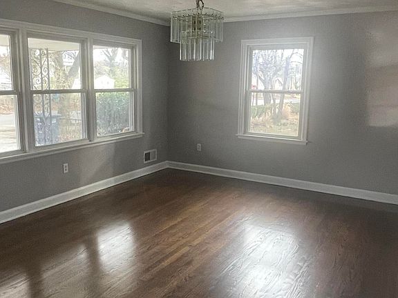 2nd image of 2914 Olive Ave NW