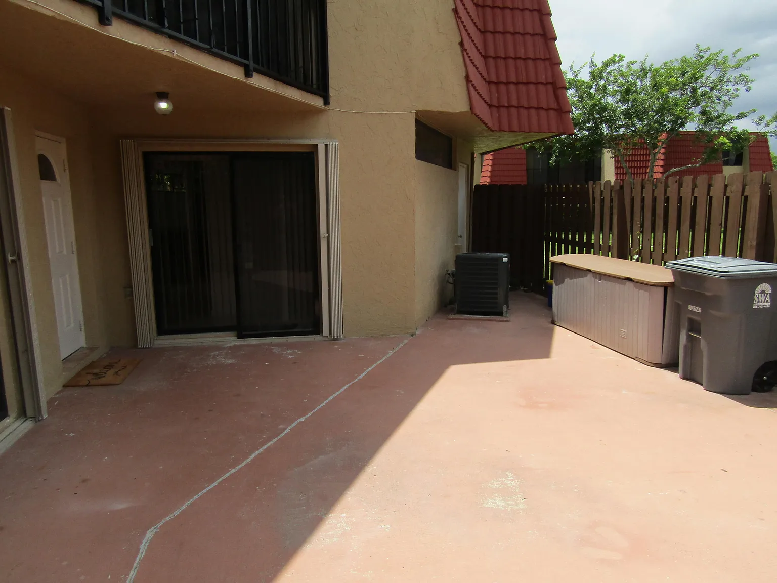 2 bed, 2.5 bath, 1302 sqft, $2,500 — Photo 4