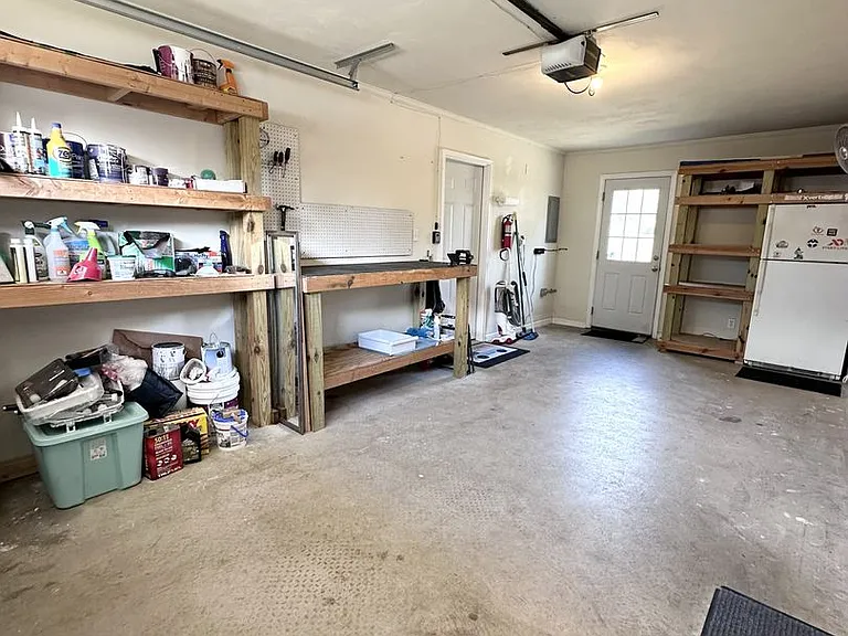 509 Bowling Green Ct — Photo 25