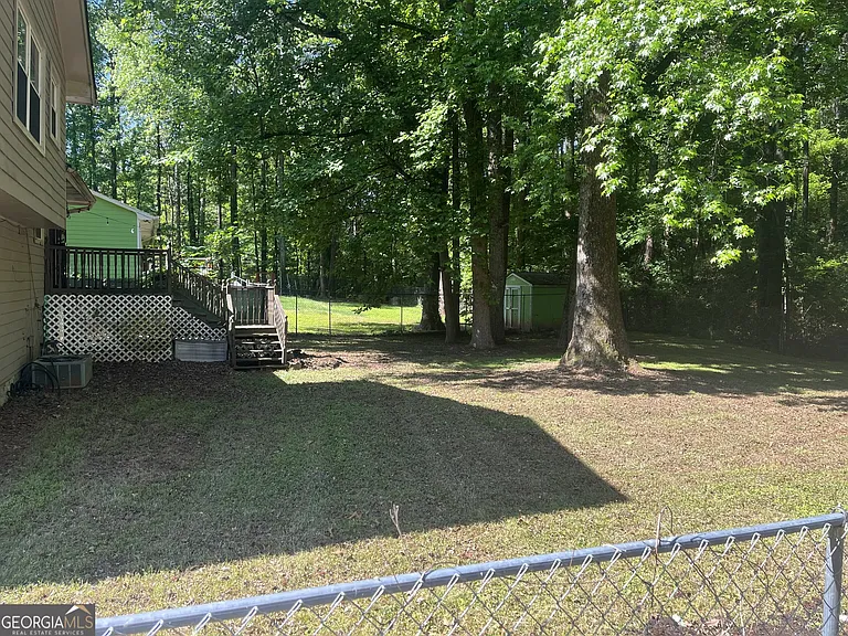 2561 Lewfield Cir SE — Photo 3
