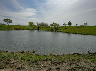 Otter Ave, Gallatin, MO 64640