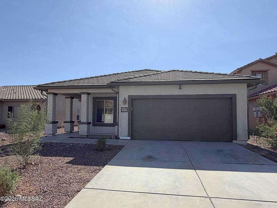 1st image of 34697 S Corral Dr
